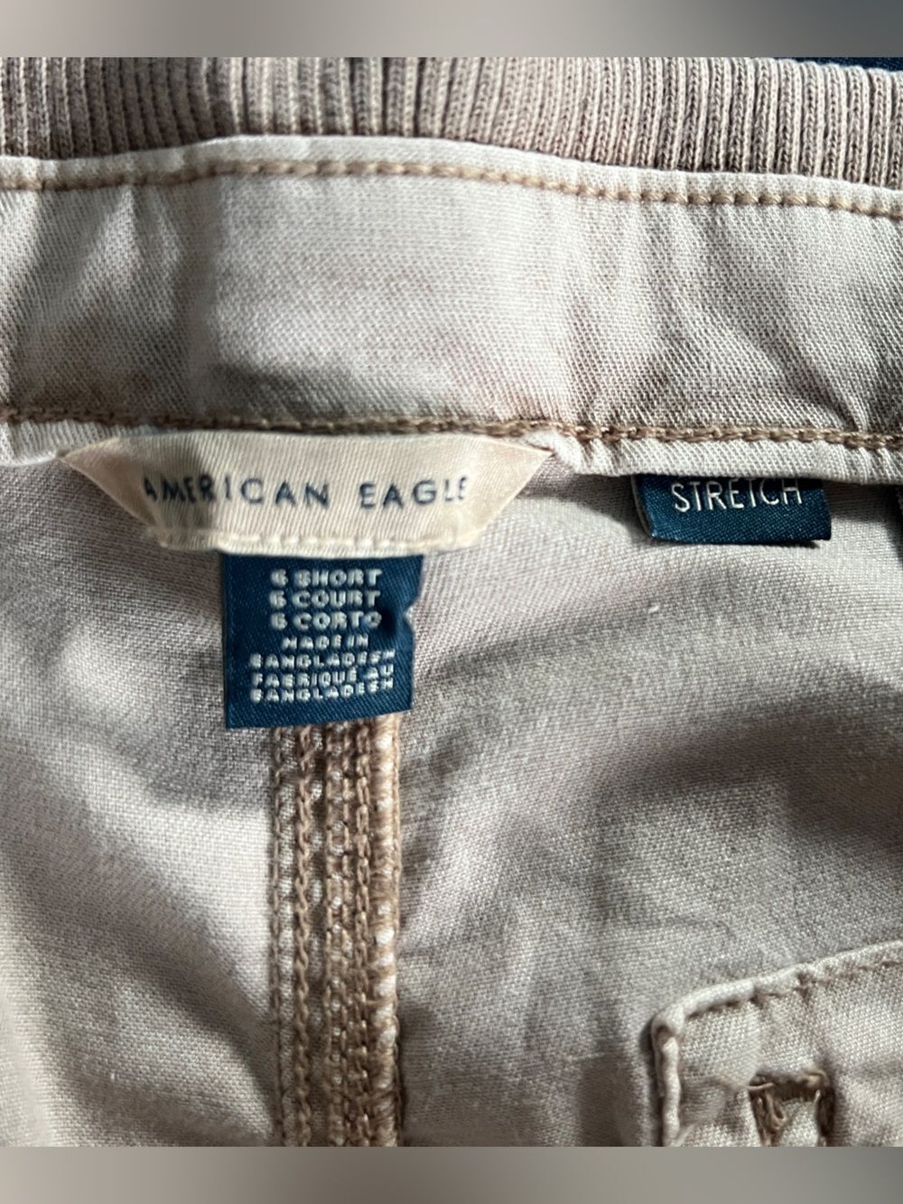 American Eagle Y2K Khaki Utility Cargo Pants Beige Wide Leg Granola Size 6 - Picture 4 of 6